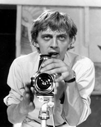 medium_david-hemmings.jpg